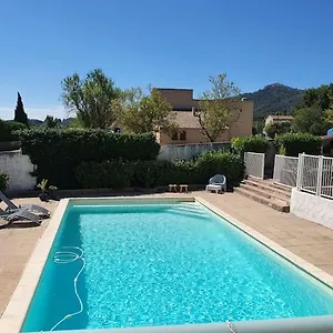 ze-studio.fr-provencehotel.com/
